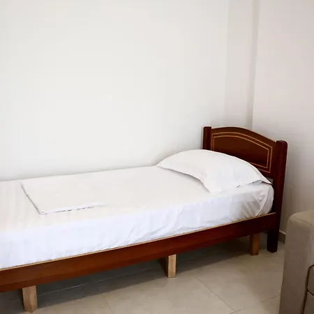 Golem Apartament *