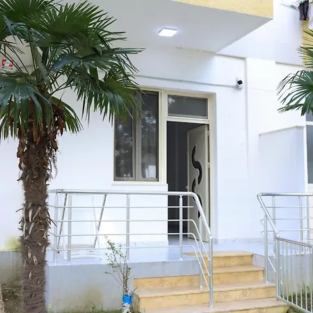 Apartament Golem *
