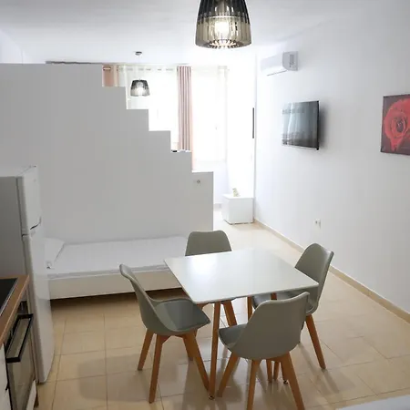 Apartment Golem Golem (Tirana)