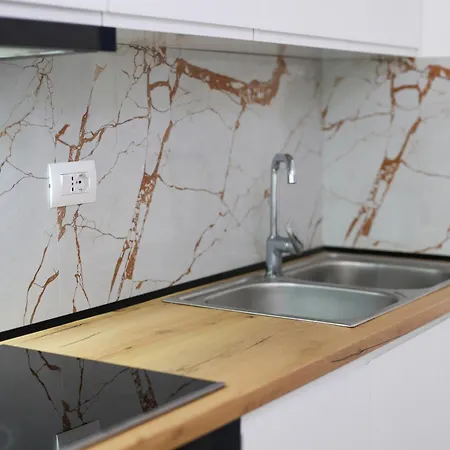 Apartament Golem Golem (Tirana)